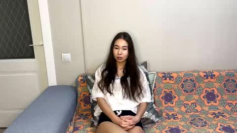 Snapshot of marybethaimone chatting on May 6, 5:14 am marybethaimone online show from May 6, 5:14 am