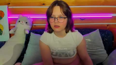 marybryantt online show from February 22, 1:40 am