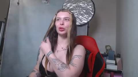 maryh0tlove online show from July 25, 2:58 pm