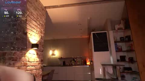 Snapshot of maryjane_bong chatting on November 9, 6:23 am My name is Jane and Im Bisexual online show from November 9, 6:23 am