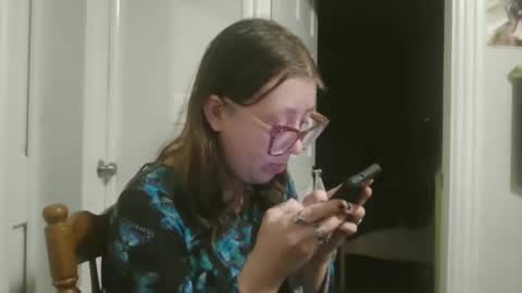 maryjaneflowers online show from December 17, 10:01 am