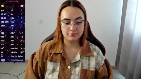 Snapshot of maryluna95 chatting on October 29, 3:14 pm Dulce Maria online show from October 29, 3:14 pm