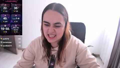Dulce Maria online show from May 20, 5:52 pm