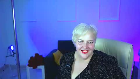 marymogan online show from September 13, 4:40 pm