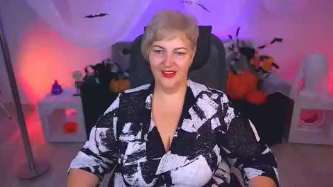 marymogan online show from October 23, 4:56 am