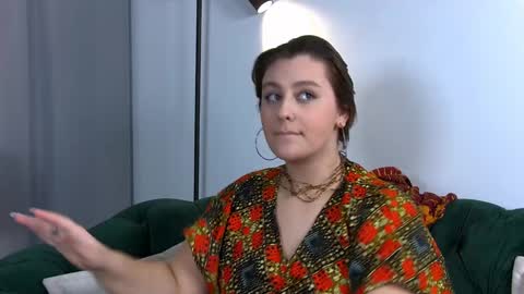 MaryMurrays online show from February 2, 10:28 pm