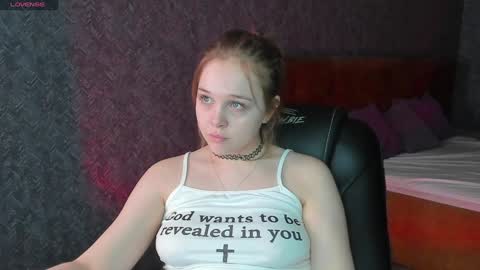 Mary online show from February 26, 1:21 am