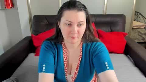 Snapshot of maryswon chatting on October 16, 5:14 pm Mary online show from October 16, 5:14 pm