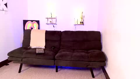 maryybellax online show from June 12, 9:25 pm