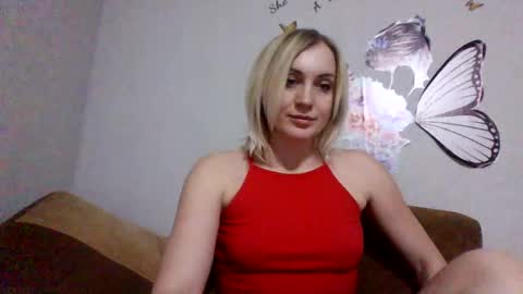 Snapshot of maryyemm chatting on January 11, 7:05 pm maryyemm online show from January 11, 7:05 pm
