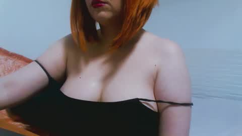 Snapshot of mashaforever7 chatting on October 12, 8:08 pm mashaforever7 online show from October 12, 8:08 pm