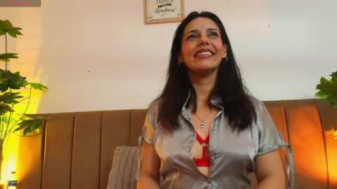 Snapshot of mashapink chatting on May 25, 12:55 pm MashaPink online show from May 25, 12:55 pm