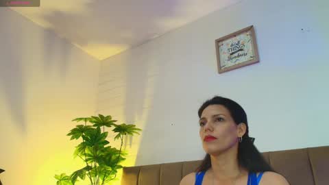 Snapshot of mashapink chatting on May 29, 1:09 pm MashaPink online show from May 29, 1:09 pm