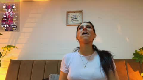 Snapshot of mashapink chatting on June 8, 1:55 pm MashaPink online show from June 8, 1:55 pm
