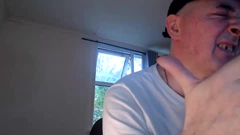 Snapshot of masiolamont chatting on November 14, 10:36 am masiolamont online show from November 14, 10:36 am