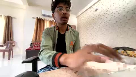 maskboyz2003 online show from November 10, 5:17 am