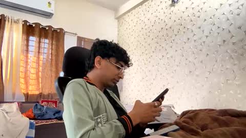 maskboyz2003 online show from November 30, 3:54 am