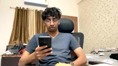 maskboyz2003 online show from December 16, 6:24 pm