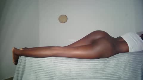 masked_shy_girl online show from May 3, 10:16 pm