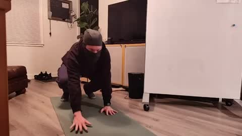 Snapshot of maskedcontrastx chatting on March 23, 7:34 am BlackMystique online show from March 23, 7:34 am