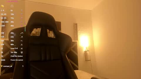 Snapshot of maskedgirl01 chatting on January 16, 7:40 pm Scarlet online show from January 16, 7:40 pm