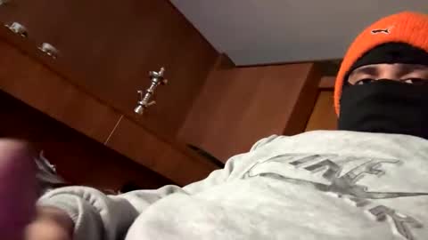 Snapshot of maskedman231 chatting on December 20, 2:38 pm MaskedMan online show from December 20, 2:38 pm