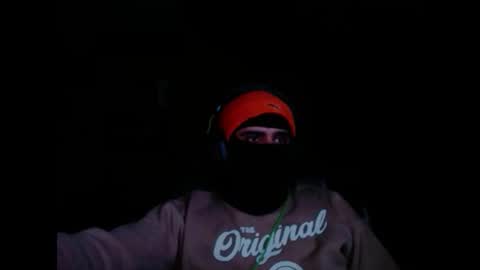 Snapshot of maskedman231 chatting on November 12, 7:31 am MaskedMan online show from November 12, 7:31 am