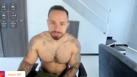 Mason Andre online show from April 28, 12:32 pm