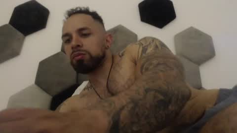 Snapshot of mason_fit chatting on June 28, 8:37 pm Mason Andre online show from June 28, 8:37 pm