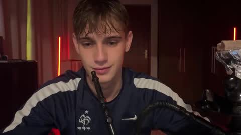 Snapshot of mason_gallagher chatting on March 11, 3:18 pm Mason online show from March 11, 3:18 pm