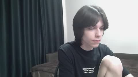 Snapshot of masonsilver_ chatting on May 15, 11:06 am masonsilver_ online show from May 15, 11:06 am