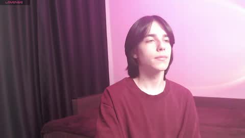 Snapshot of masonsilver_ chatting on May 25, 9:04 am masonsilver_ online show from May 25, 9:04 am