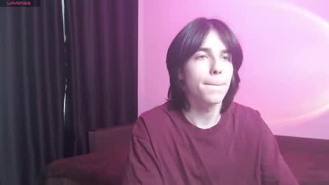 Snapshot of masonsilver_ chatting on May 26, 6:42 am masonsilver_ online show from May 26, 6:42 am