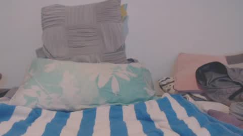 massagermike online show from July 27, 9:27 am