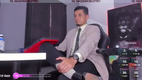 I am Massimo online show from December 19, 3:30 pm