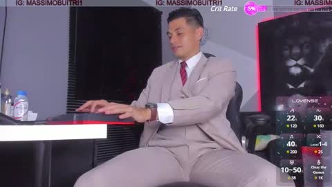 I am Massimo online show from February 4, 1:02 am