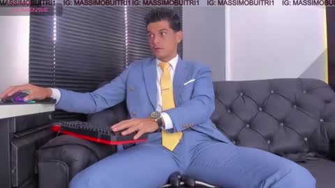 Snapshot of massimo_g chatting on July 3, 12:44 pm I am Massimo online show from July 3, 12:44 pm