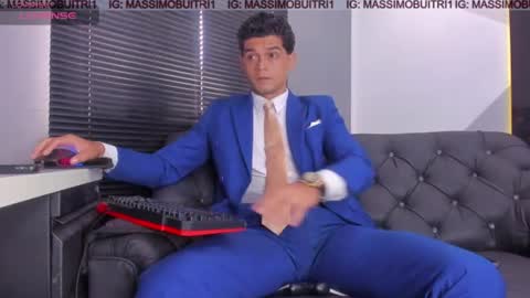 Snapshot of massimo_g chatting on July 6, 1:19 pm I am Massimo online show from July 6, 1:19 pm