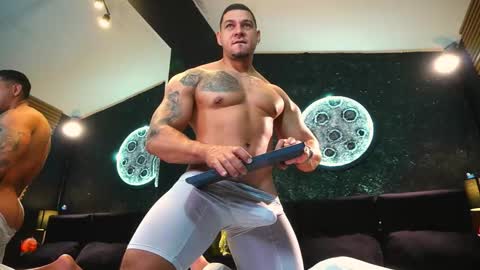 massimowalton2 online show from December 4, 2:26 pm