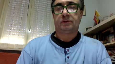 massimoxsempre online show from December 2, 8:09 am
