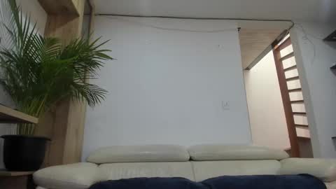 Snapshot of master4pigbitchslv chatting on December 3, 12:49 pm Domi online show from December 3, 12:49 pm
