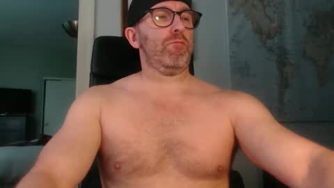 master8daddy69 online show from November 21, 4:27 pm