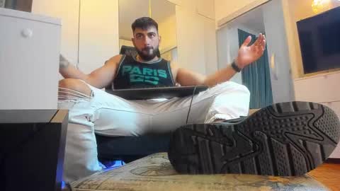 Matthew online show from October 19, 8:09 pm