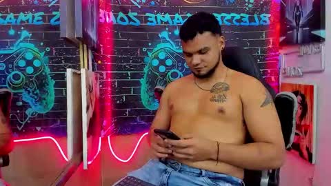 master_boy_1 online show from March 13, 8:04 pm