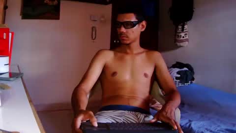 Snapshot of master_cospi96 chatting on June 10, 6:18 pm Master Cospi online show from June 10, 6:18 pm