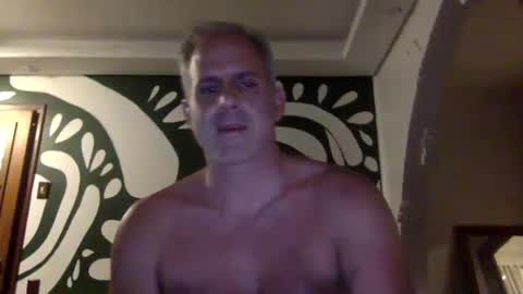 Snapshot of master_cuck2000 chatting on December 5, 1:14 am master_cuck2000 online show from December 5, 1:14 am