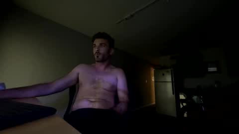 Snapshot of master_louie chatting on November 1, 6:21 pm muskyjockdick online show from November 1, 6:21 pm