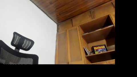 Snapshot of master_steven_01 chatting on April 20, 12:02 am steven online show from April 20, 12:02 am