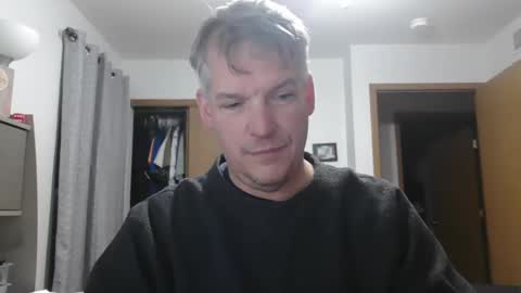 Snapshot of master_thorn chatting on December 21, 1:26 am Master Thorn online show from December 21, 1:26 am