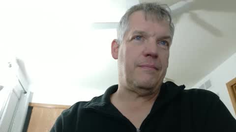 Snapshot of master_thorn chatting on January 10, 3:19 am Master Thorn online show from January 10, 3:19 am